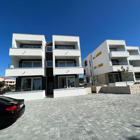 נובליה Black Pearl מראה חיצוני תמונה